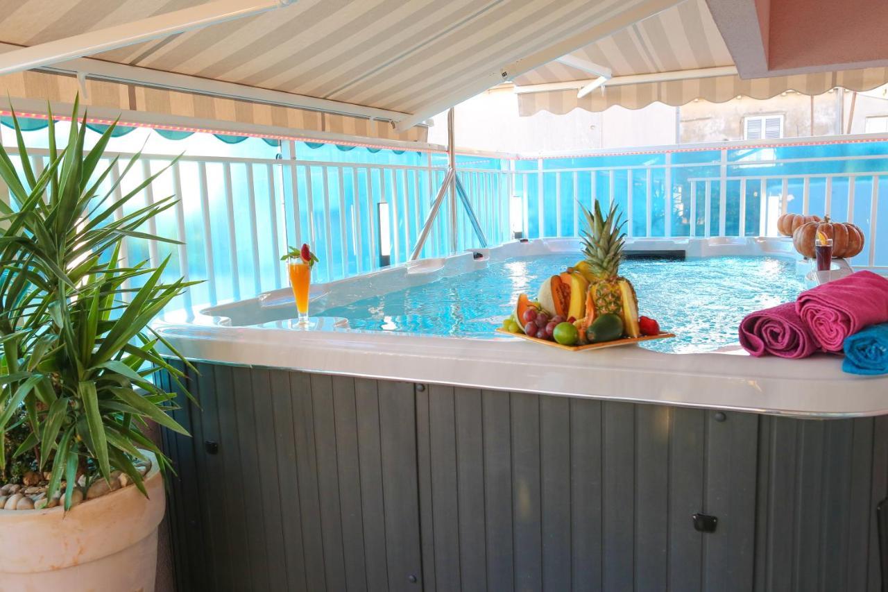 Apartment Rose Pool Comfort Dubrovnik Eksteriør billede