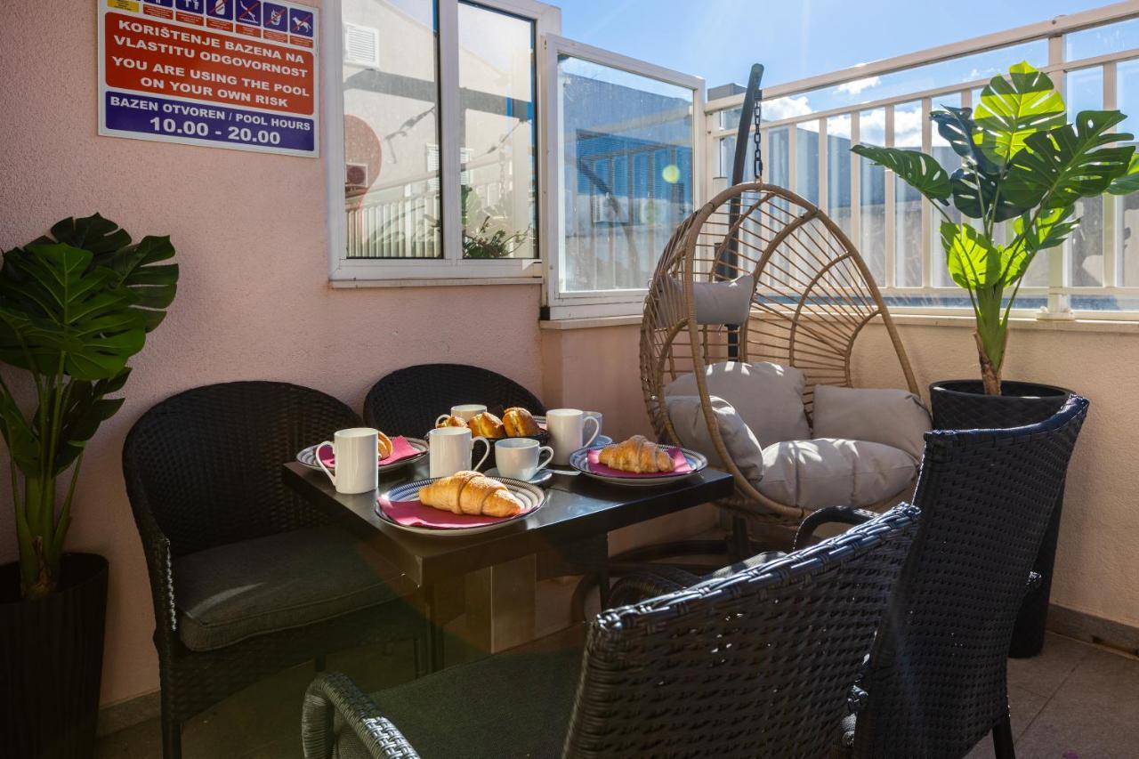 Apartment Rose Pool Comfort Dubrovnik Eksteriør billede